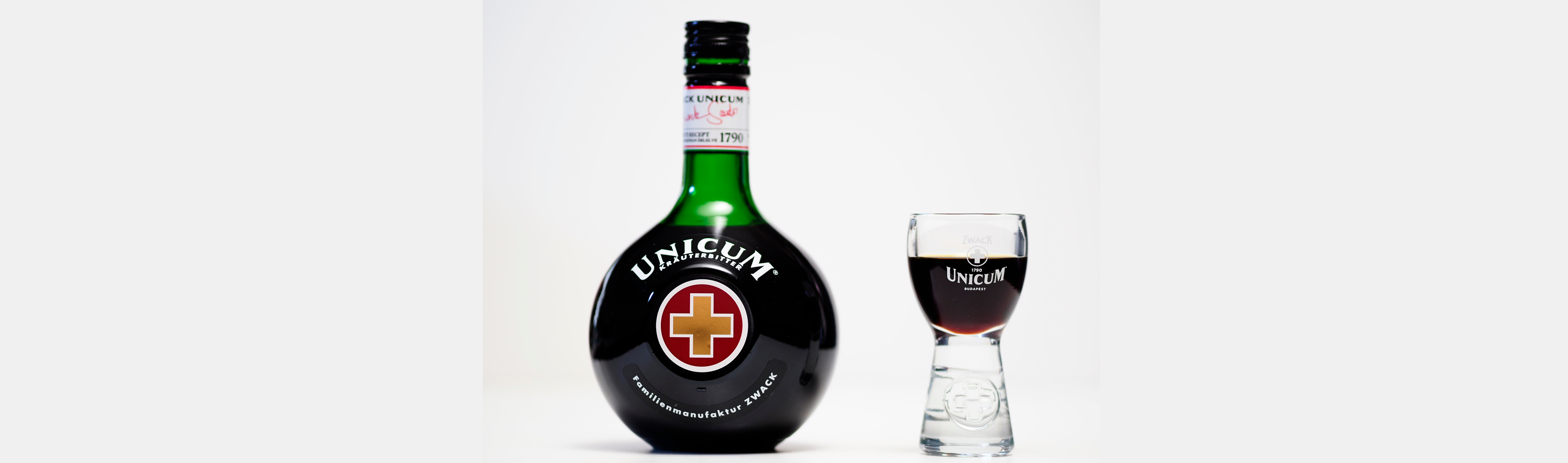 Unicum Unicum és pohár hozzá