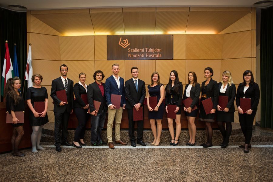 Ujvári díjátadó csoportkép